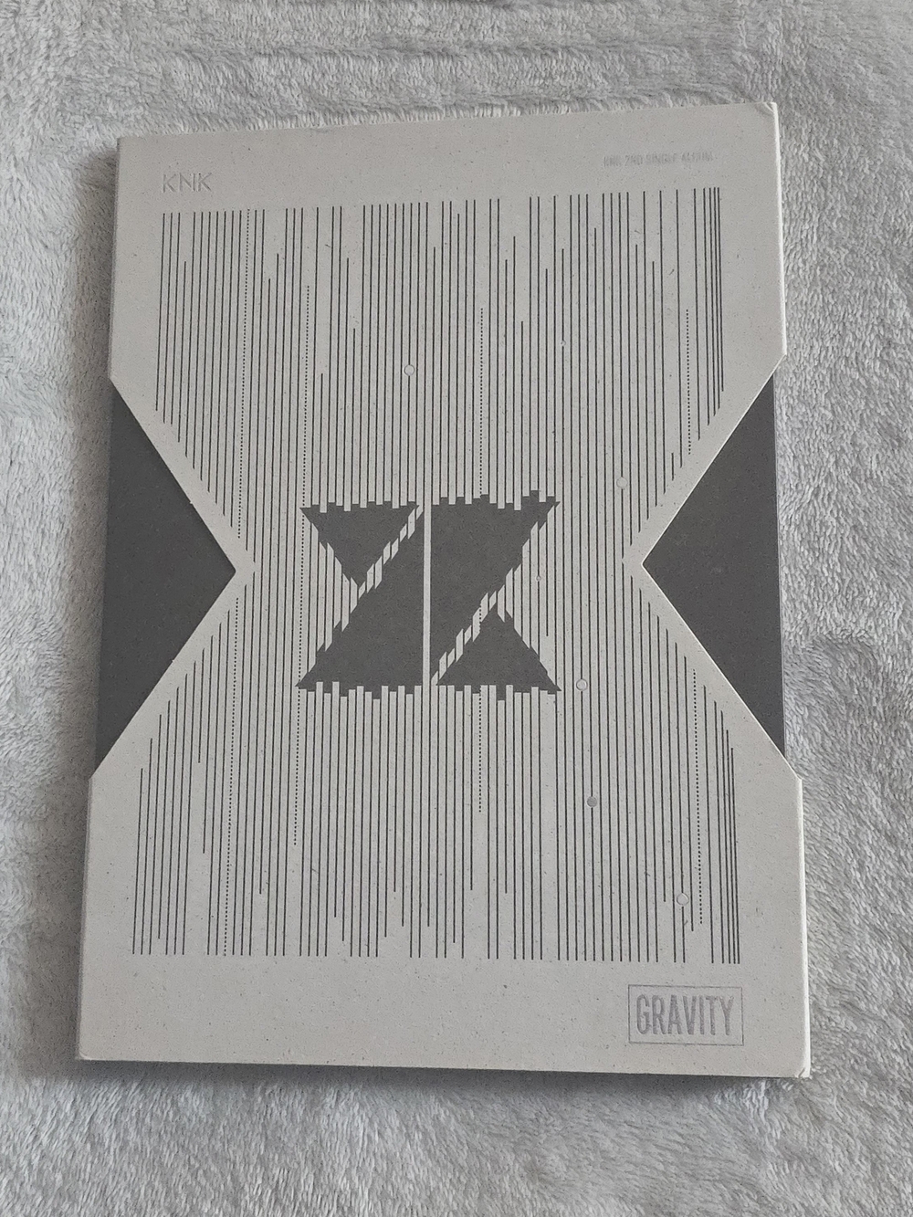 KNK 'Gravity' Album